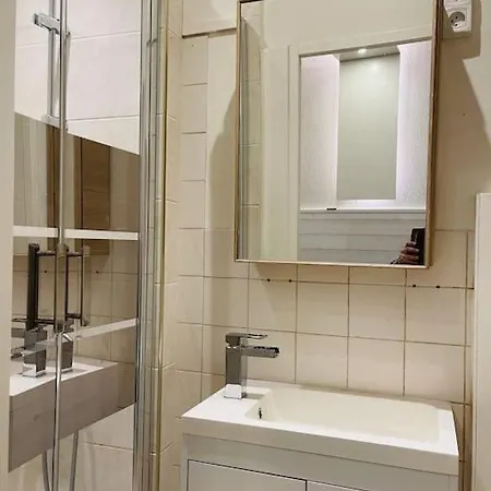 Lion D'or 27 Meublee Et Equipee Centre-ville * Montluçon