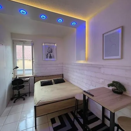 Lion D'or 27 Meublee Et Equipee Centre-ville Montluçon